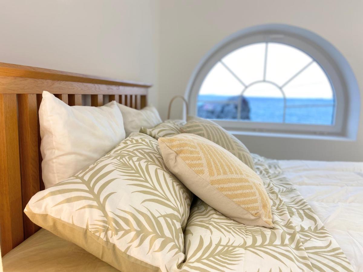 Unique Waterfront Duplex On The Mediterranean - Caleta, Catalan Bay Gibraltar Luaran gambar