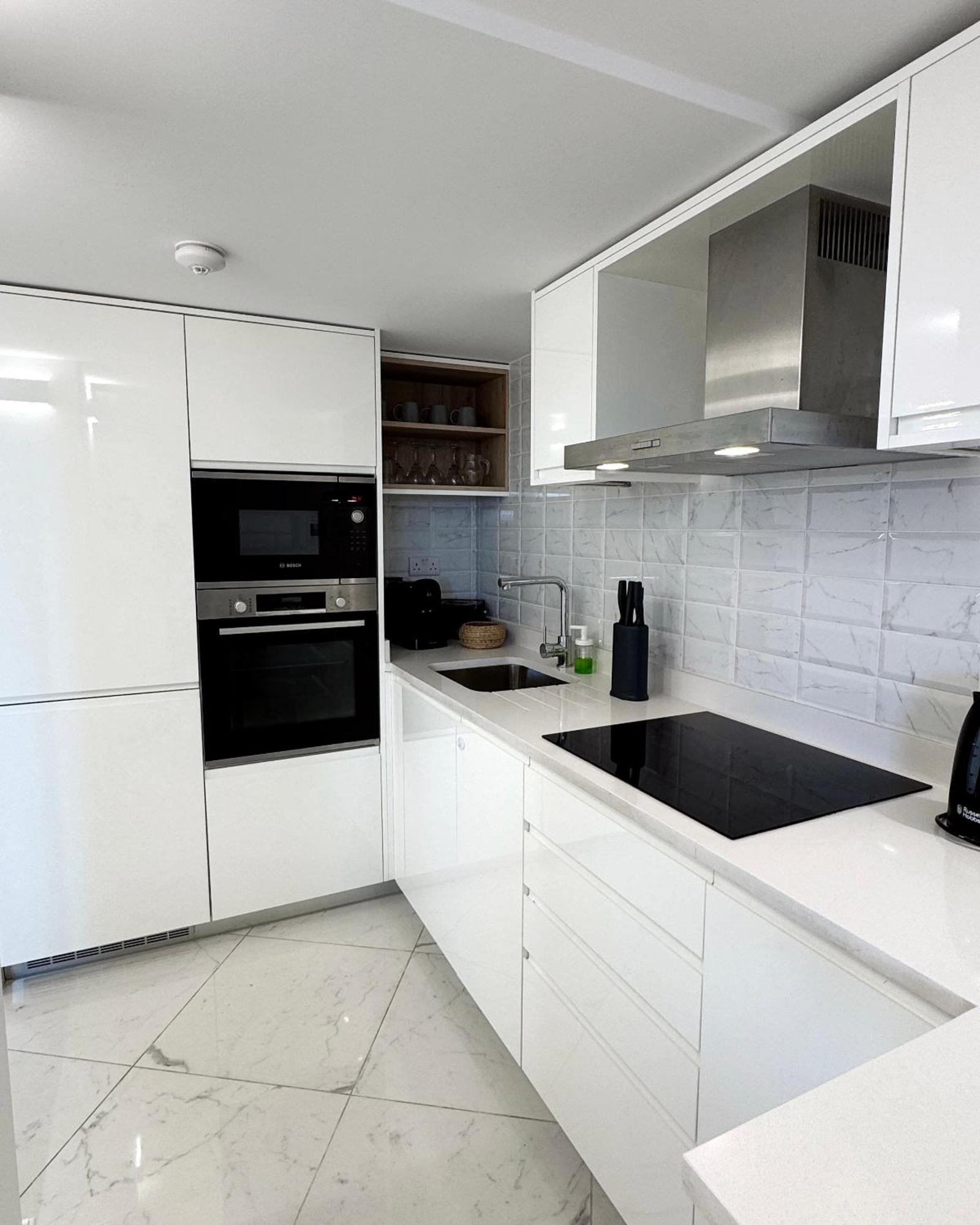 Unique Waterfront Duplex On The Mediterranean - Caleta, Catalan Bay Gibraltar Luaran gambar
