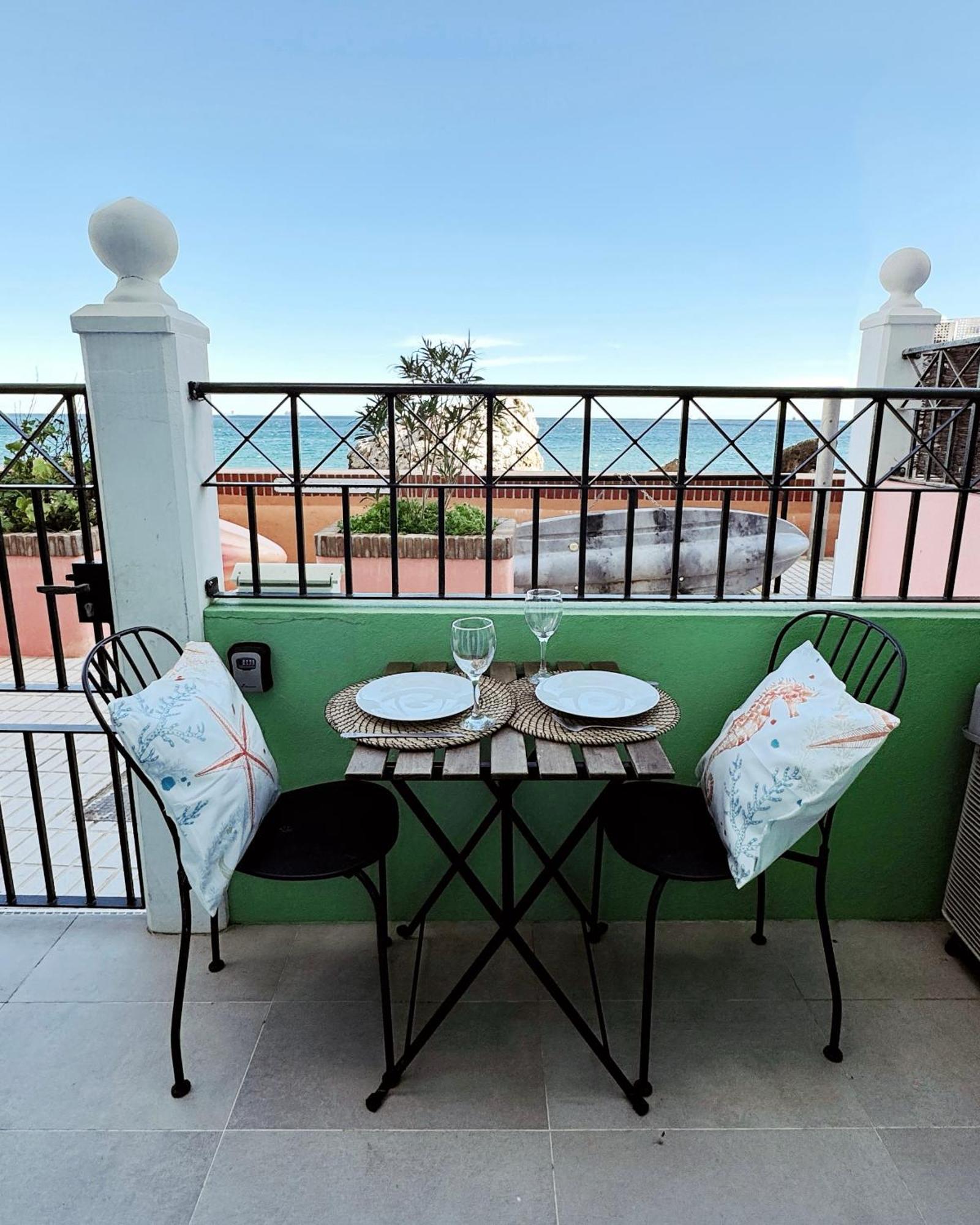 Unique Waterfront Duplex On The Mediterranean - Caleta, Catalan Bay Gibraltar Luaran gambar