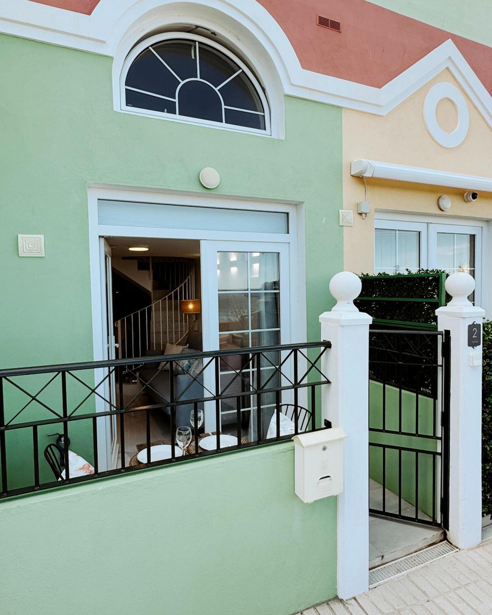 Unique Waterfront Duplex On The Mediterranean - Caleta, Catalan Bay Gibraltar Luaran gambar